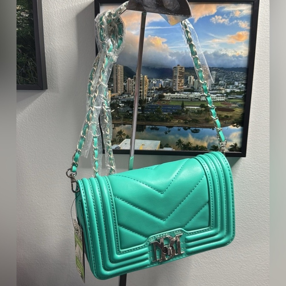 Badgley Mischka Quilted Green Crossbody Vegan Leather Chain Handle